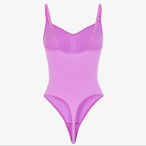 🆕FENDI X SKIMS COLORADO PURPLE SHAPE-WEAR SCULPTING THONG BODYSUIT SIZE XS - Picture 3 of 5